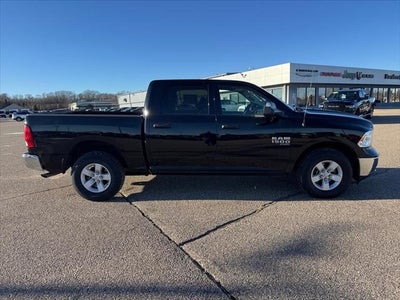 2023 RAM 1500 Classic SLT Crew Cab 4x4 5'7' Box
