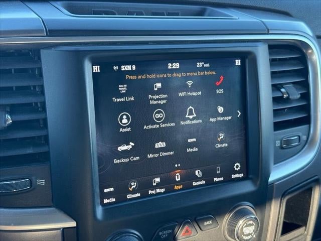 2023 RAM 1500 Classic SLT Crew Cab 4x4 5'7' Box