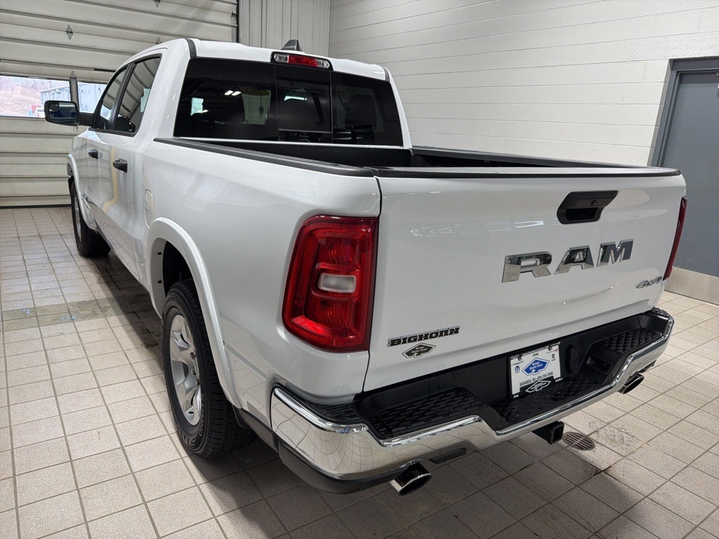 2025 RAM 1500 Big Horn Crew Cab 4x4 5'7' Box