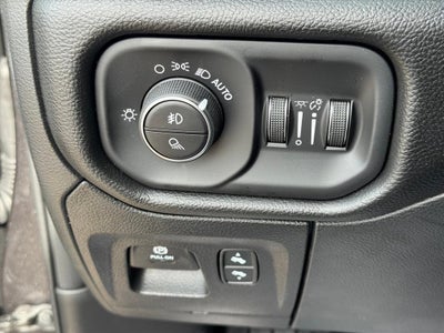 2026 RAM 1500 Big Horn Crew Cab 4x4 5'7' Box