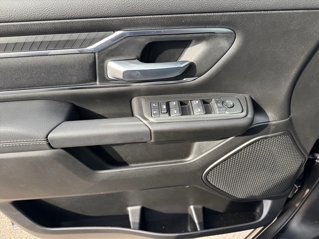 2026 RAM 1500 Big Horn Crew Cab 4x4 5'7' Box