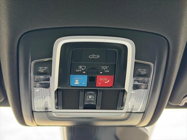 2026 RAM 1500 Big Horn Crew Cab 4x4 5'7' Box