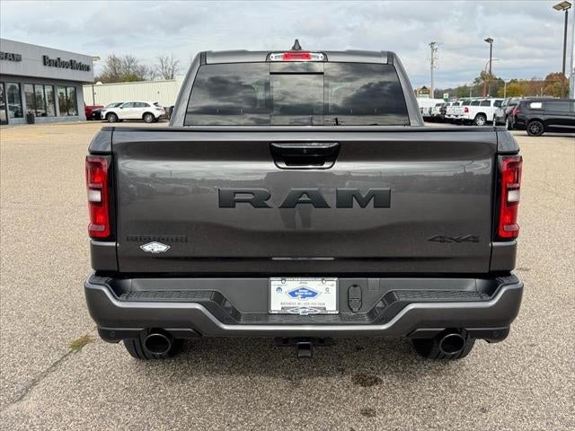 2026 RAM 1500 Big Horn Crew Cab 4x4 5'7' Box
