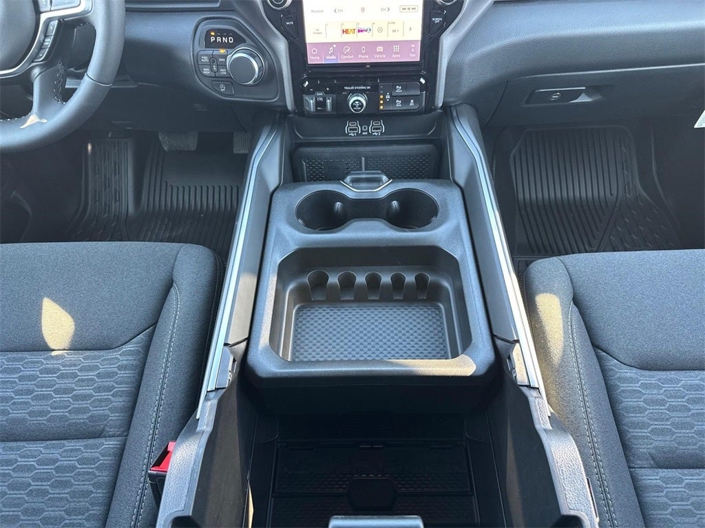 2026 RAM Ram 1500 RAM 1500 BIG HORN CREW CAB 4X4 6'4' BOX