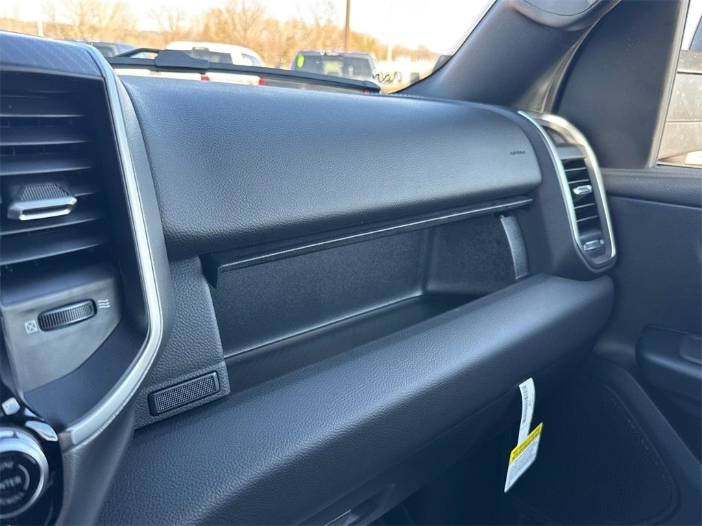 2026 RAM Ram 1500 RAM 1500 BIG HORN CREW CAB 4X4 6'4' BOX