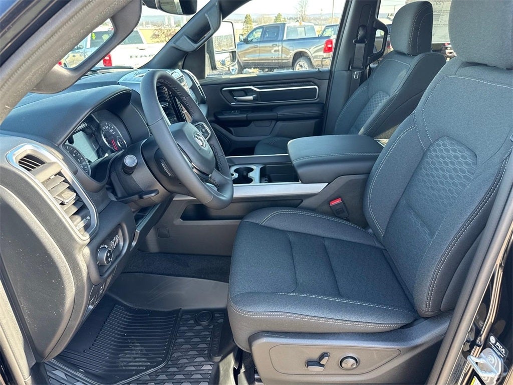 2026 RAM Ram 1500 RAM 1500 BIG HORN CREW CAB 4X4 6'4' BOX