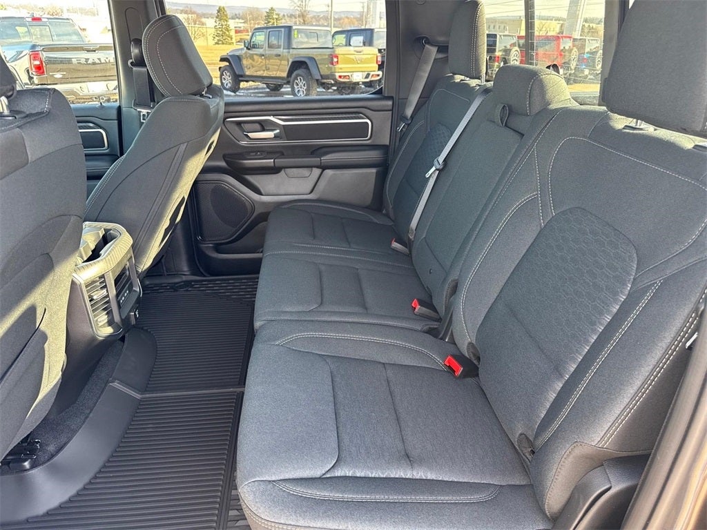 2026 RAM Ram 1500 RAM 1500 BIG HORN CREW CAB 4X4 6'4' BOX