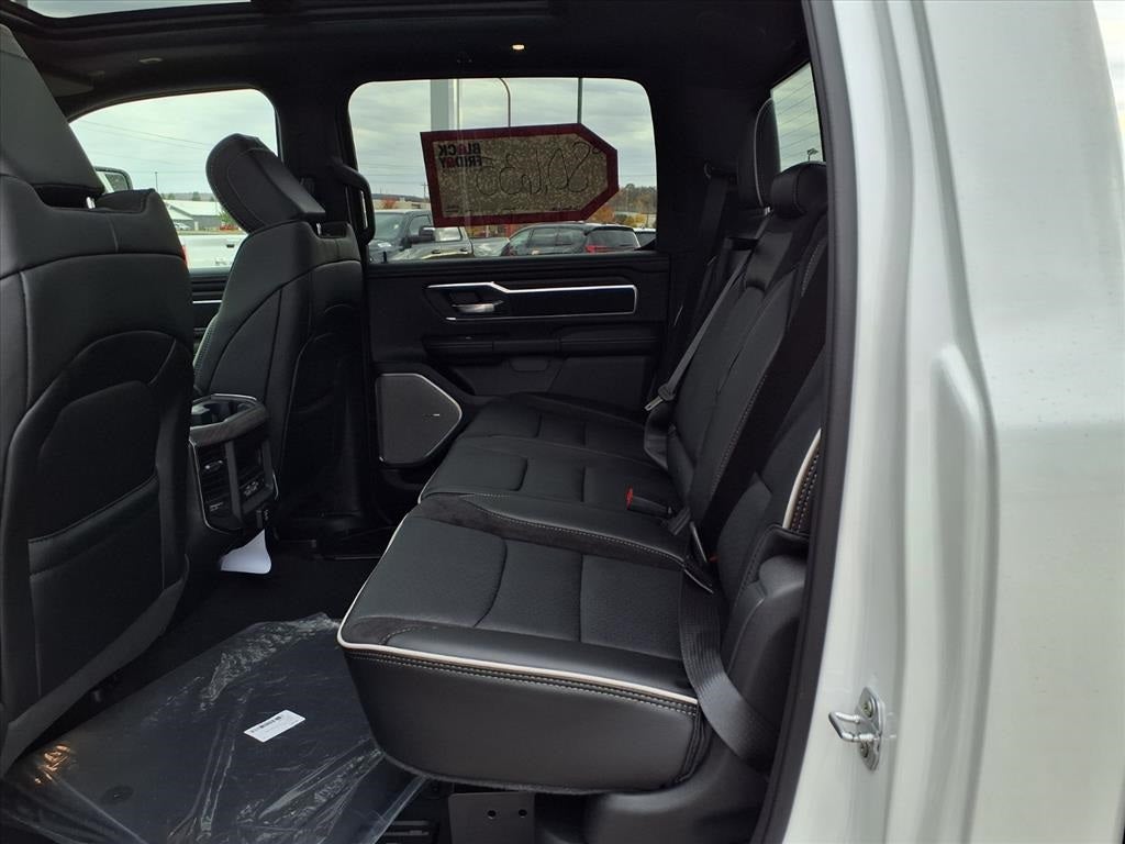 2026 RAM Ram 1500 RAM 1500 LARAMIE CREW CAB 4X4 6'4' BOX