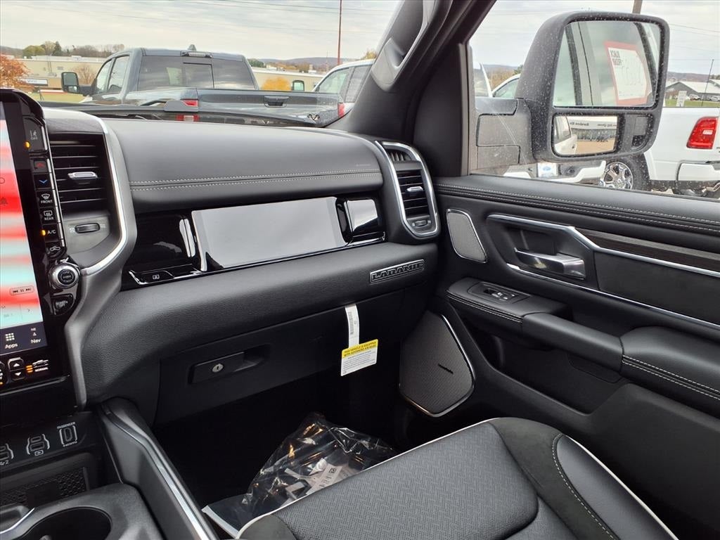 2026 RAM Ram 1500 RAM 1500 LARAMIE CREW CAB 4X4 6'4' BOX