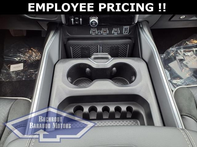 2026 RAM Ram 1500 RAM 1500 LARAMIE CREW CAB 4X4 6'4' BOX