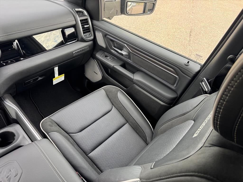 2026 RAM Ram 1500 RAM 1500 LARAMIE CREW CAB 4X4 6'4' BOX