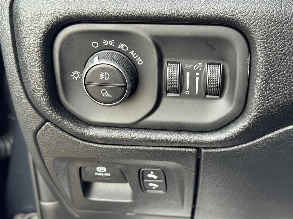 2026 RAM Ram 1500 RAM 1500 LARAMIE CREW CAB 4X4 6'4' BOX