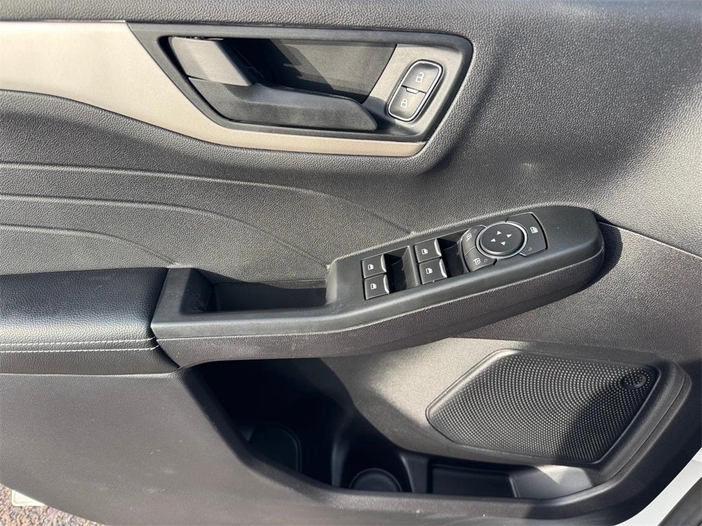 2022 Ford Escape SE Hybrid