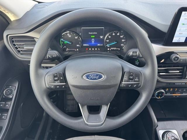 2022 Ford Escape SE Hybrid