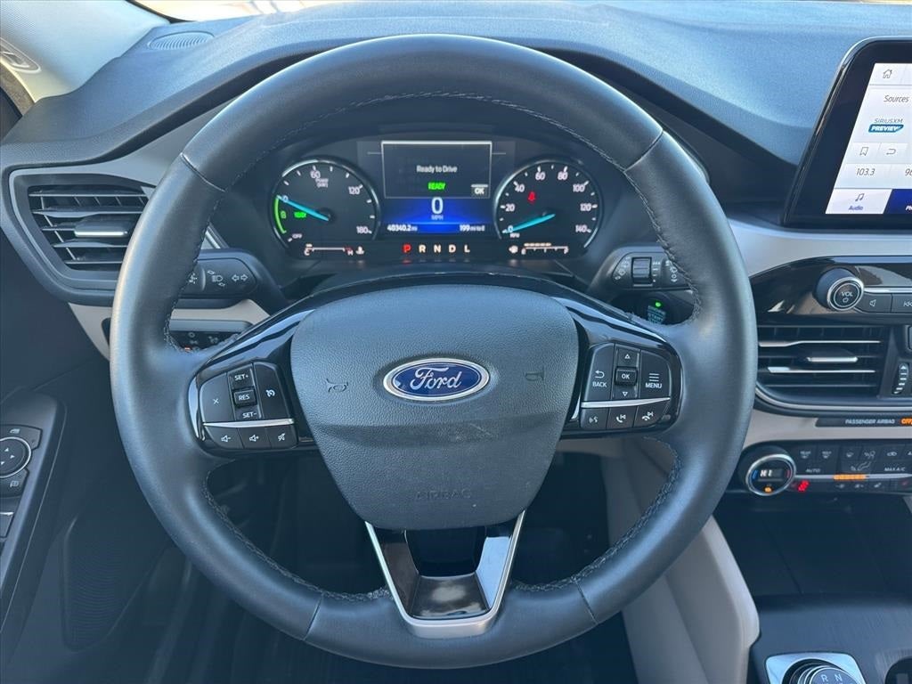 2021 Ford Escape SE Hybrid