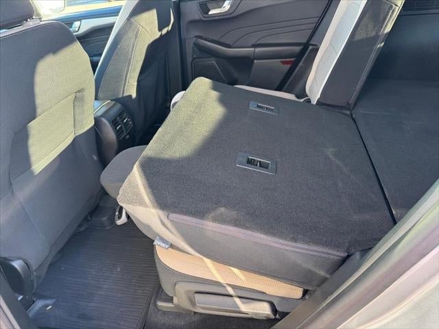 2021 Ford Escape SE Hybrid