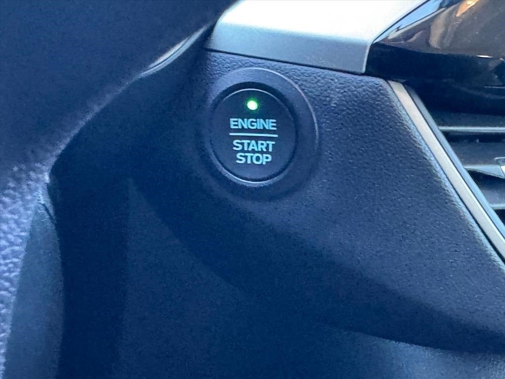 2022 Ford Escape SE Hybrid