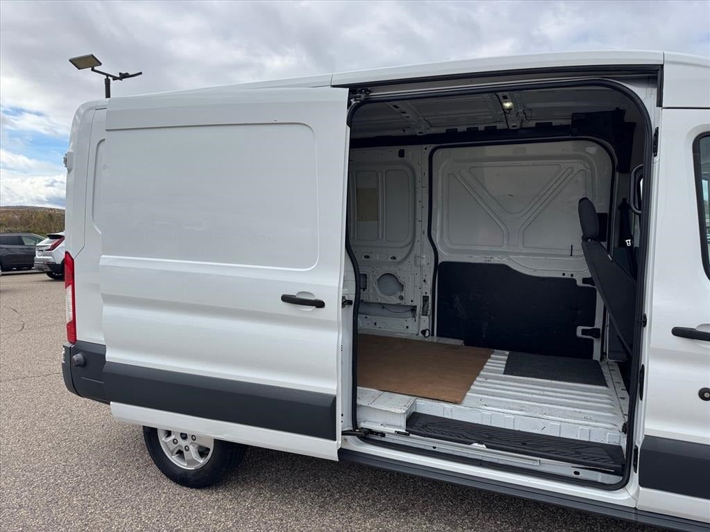2018 Ford Transit-250 Base