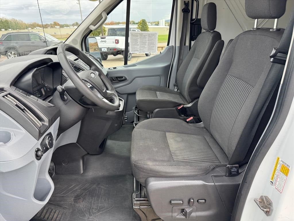 2018 Ford Transit-250 Base