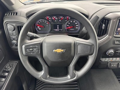 2022 Chevrolet Silverado 1500 4WD Crew Cab Short Bed Custom