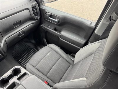 2022 Chevrolet Silverado 1500 4WD Crew Cab Short Bed Custom