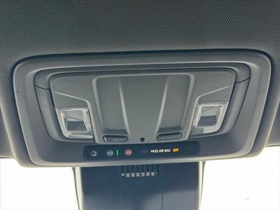 2022 Chevrolet Silverado 1500 4WD Crew Cab Short Bed Custom