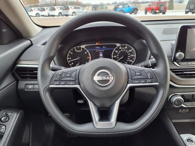 2024 Nissan Altima SV FWD