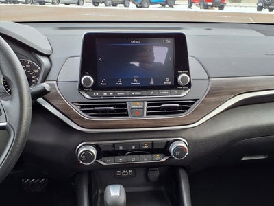 2024 Nissan Altima SV FWD