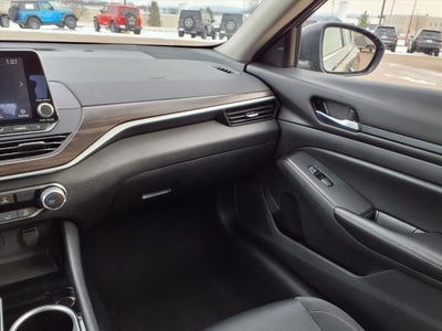 2024 Nissan Altima SV FWD