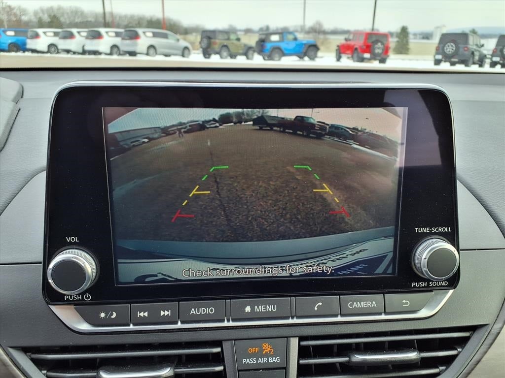 2024 Nissan Altima SV FWD