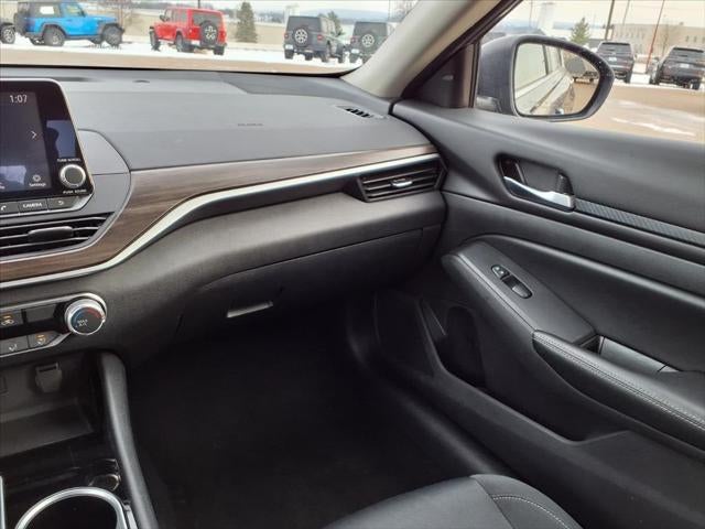 2024 Nissan Altima SV FWD