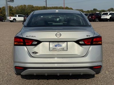 2024 Nissan Altima SV FWD