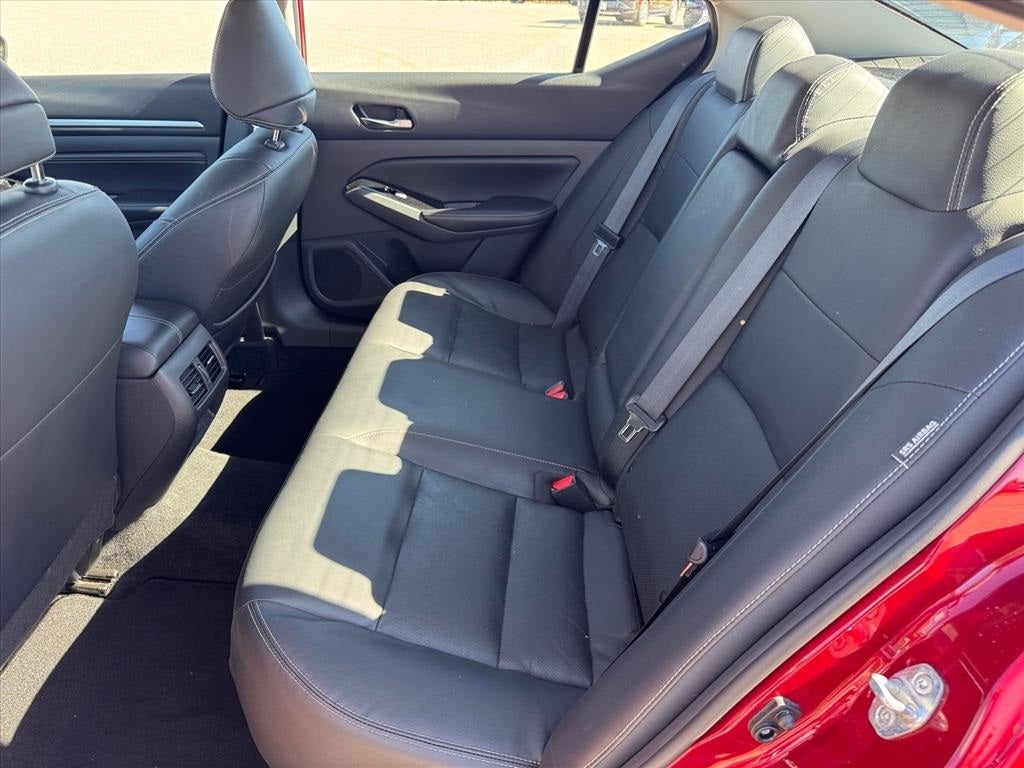 2023 Nissan Altima SL FWD