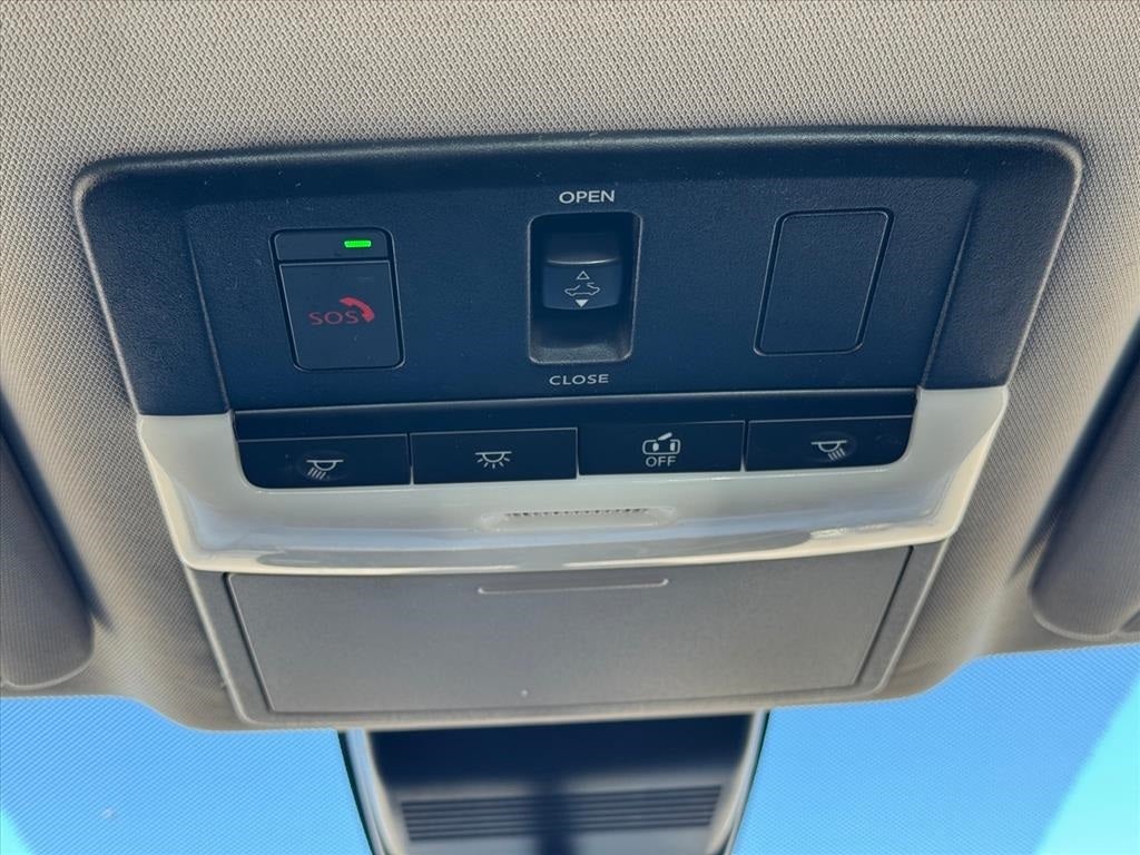 2023 Nissan Altima SL FWD