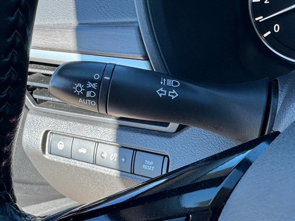 2023 Nissan Altima SL FWD