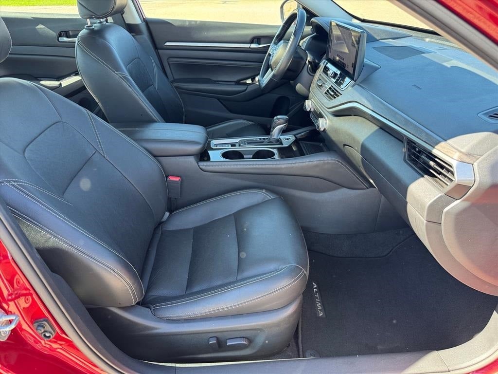2023 Nissan Altima SL FWD