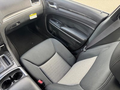 2019 Chrysler 300 Touring