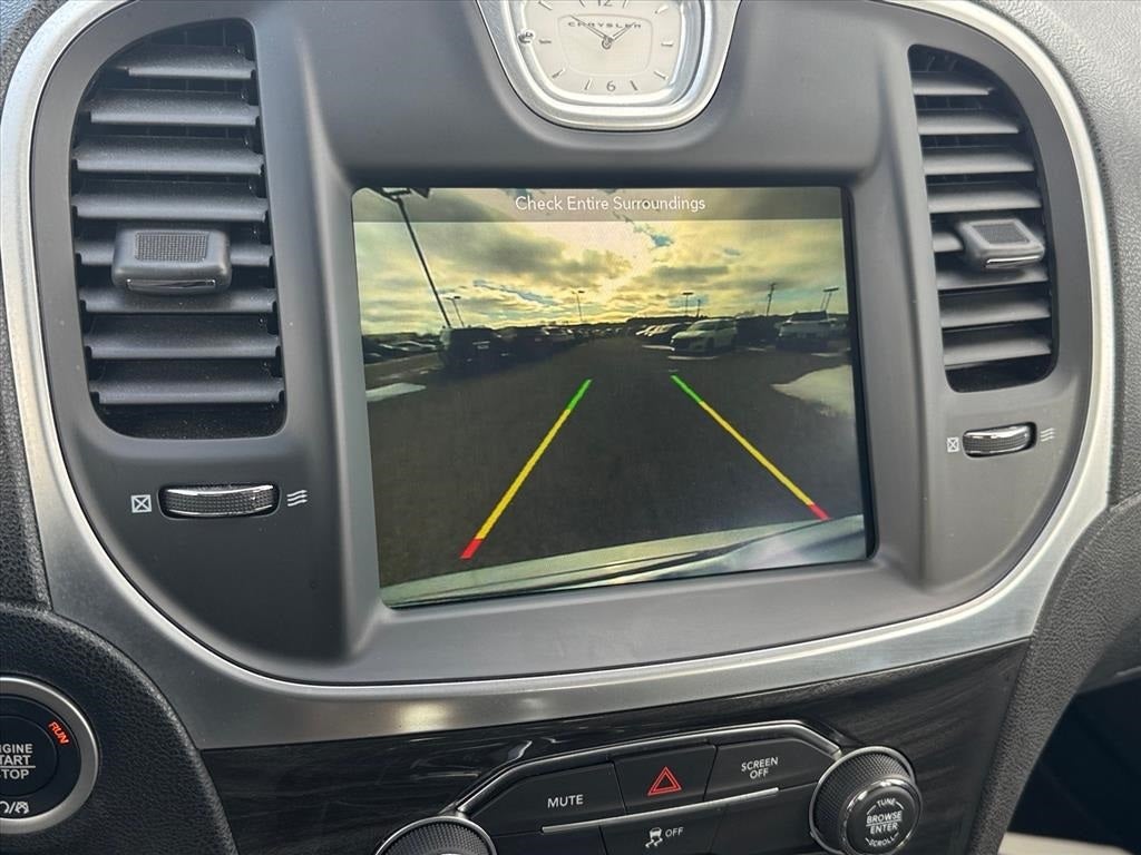 2019 Chrysler 300 Touring