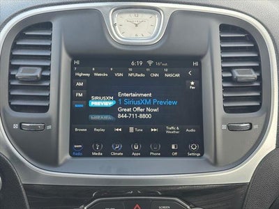 2019 Chrysler 300 Touring