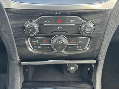 2019 Chrysler 300 Touring