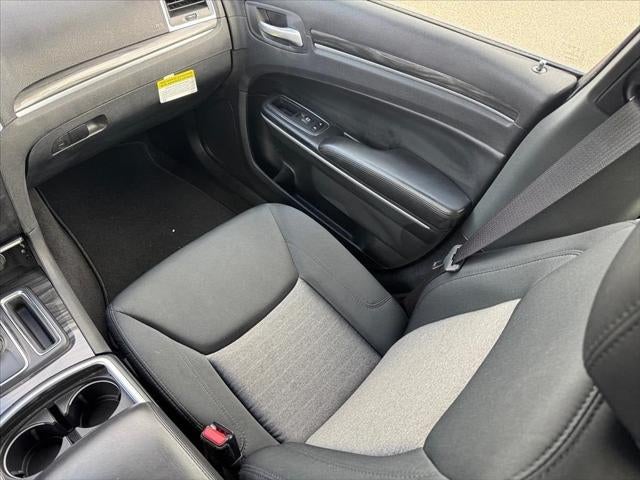 2019 Chrysler 300 Touring