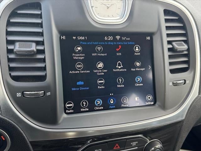 2019 Chrysler 300 Touring