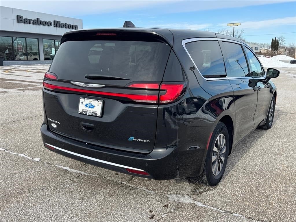 2023 Chrysler Pacifica Hybrid Touring L