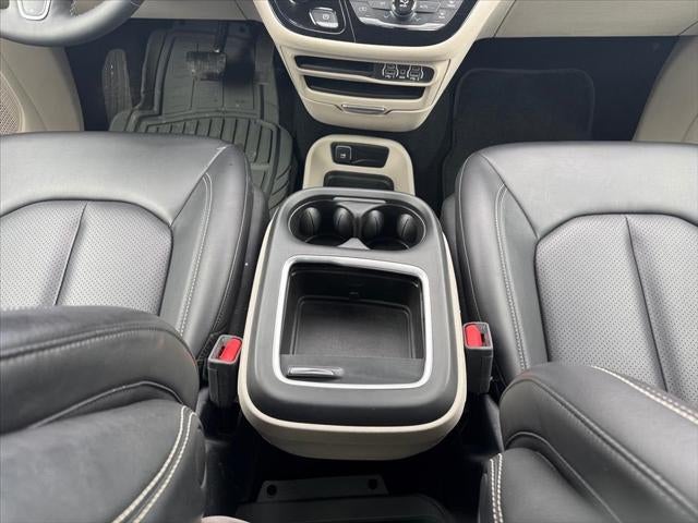 2023 Chrysler Pacifica Hybrid Touring L