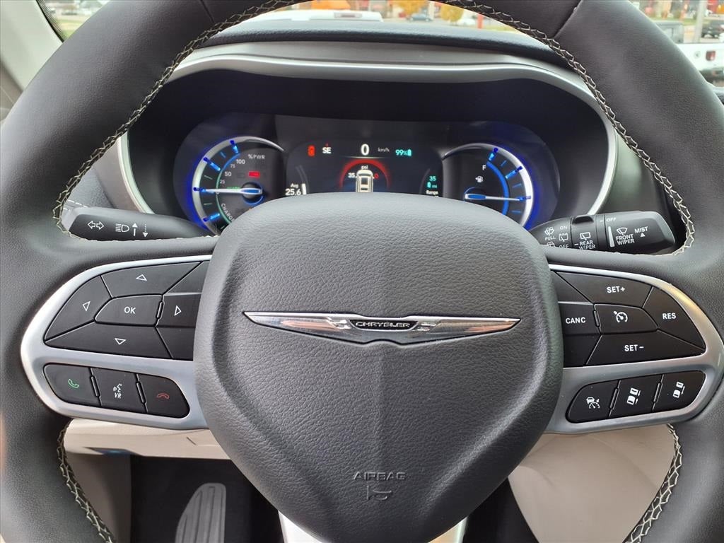 2024 Chrysler Pacifica Hybrid Select