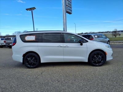 2026 Chrysler Pacifica PACIFICA SELECT AWD