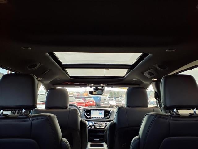 2026 Chrysler Pacifica PACIFICA SELECT AWD