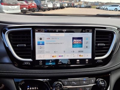 2026 Chrysler Pacifica PACIFICA SELECT AWD