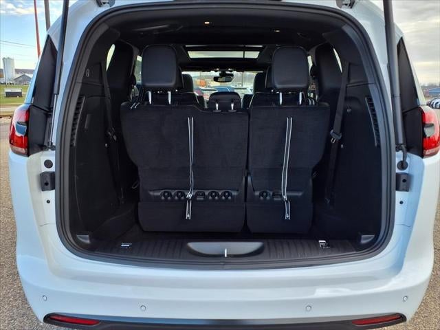 2026 Chrysler Pacifica PACIFICA SELECT AWD