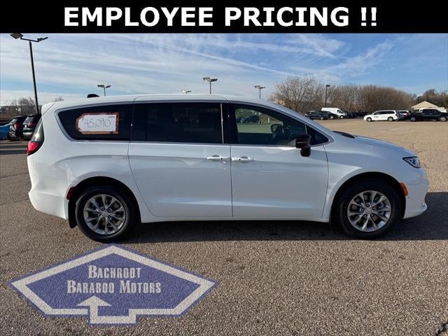 2026 Chrysler Pacifica PACIFICA SELECT AWD